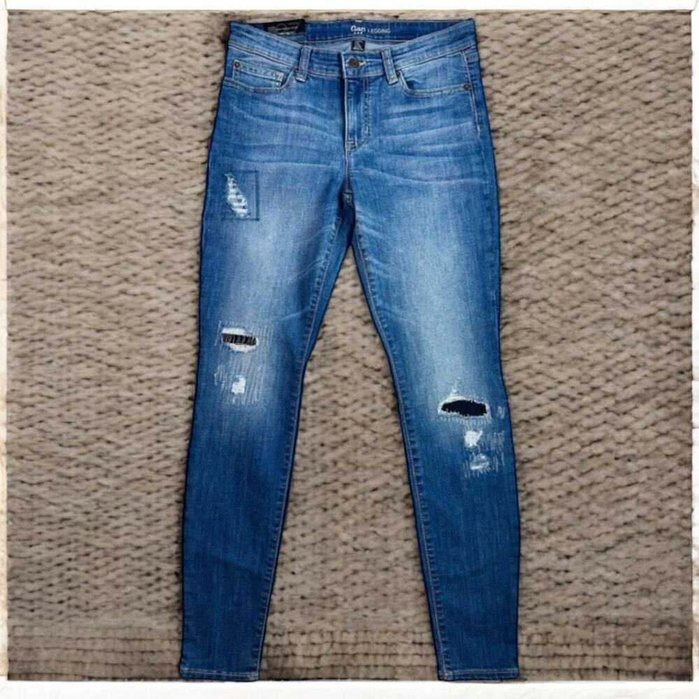 GAP Factory NWT Women's 4 27R Mid Rise Distressed Blue Stretch Jeggings
